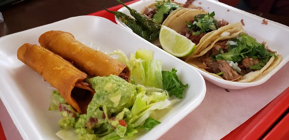 Street Taco Al Pastor Y Taquitos